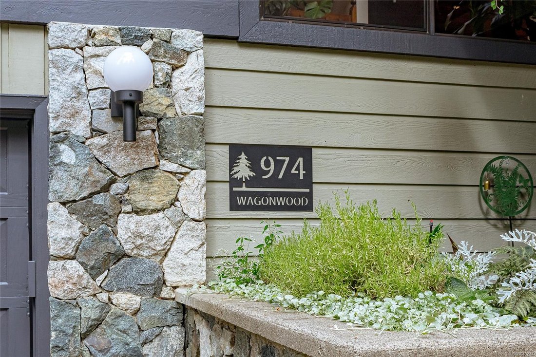 Casa en Saanich, Columbia Británica, Canadá 4 - 18848956