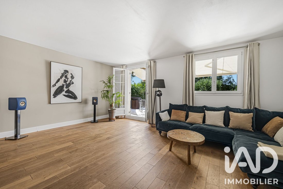 House in Bailly, Ile-de-France, France 2 - 18852147