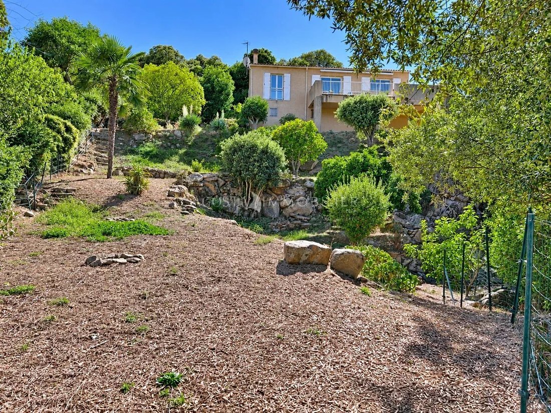 House in Coti-Chiavari, Corsica, France 1 - 16361948