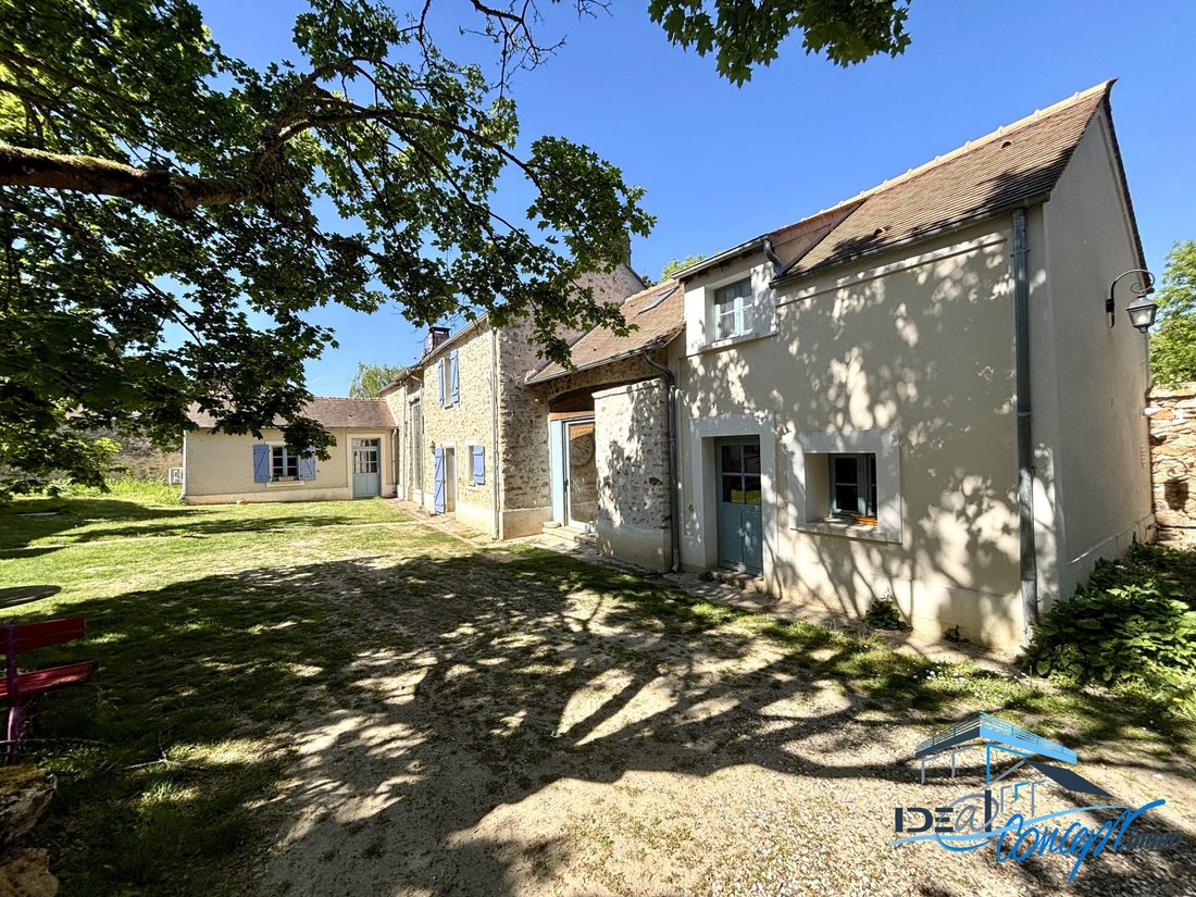 House in Janville-sur-Juine, Ile-de-France, France 1 - 17761445