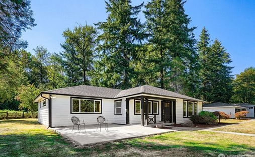 House in Maple Valley, Washington, United States 1