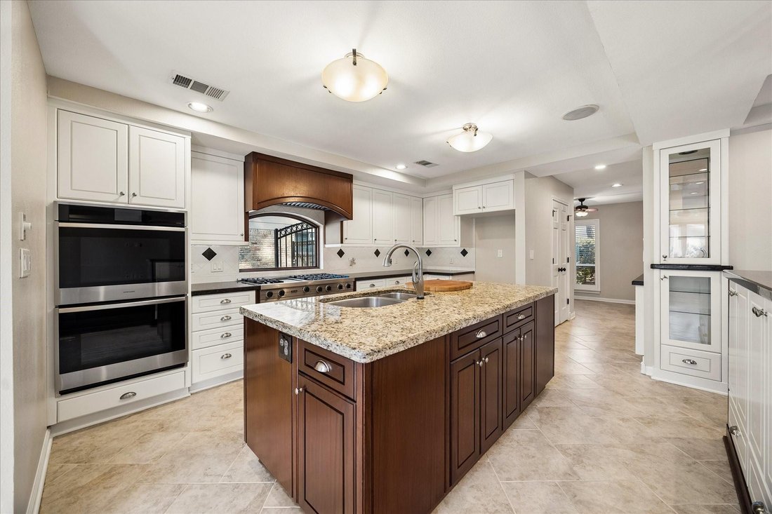 House in Houston, Texas, United States 3 - 18851666