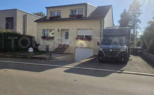 Haus in Brameschhaff, Capellen, Luxemburg 1