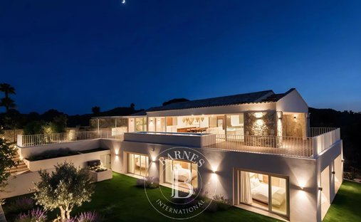 Villa in Nartelle-Noyer-Bellevue-bd des Sardinaux, Sainte-Maxime, France 1