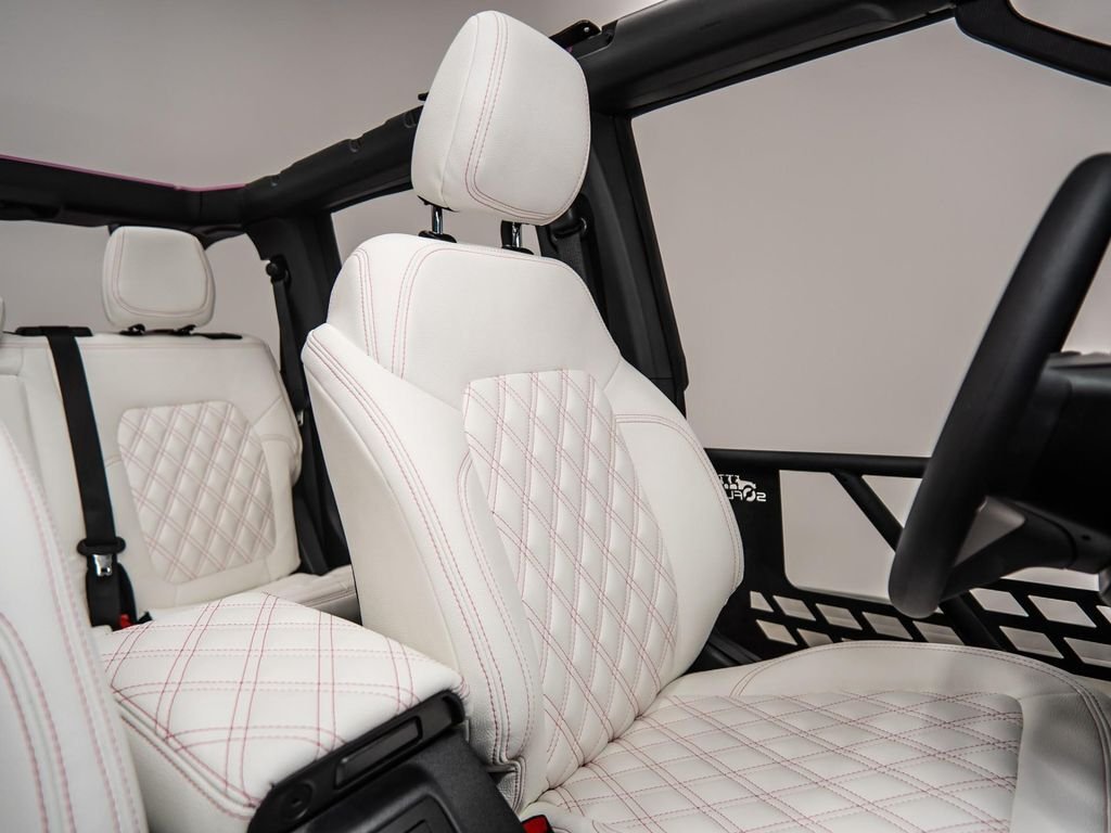 Ford Bronco 4X4 in Fort Lauderdale, FL, United States 5 - 18853477