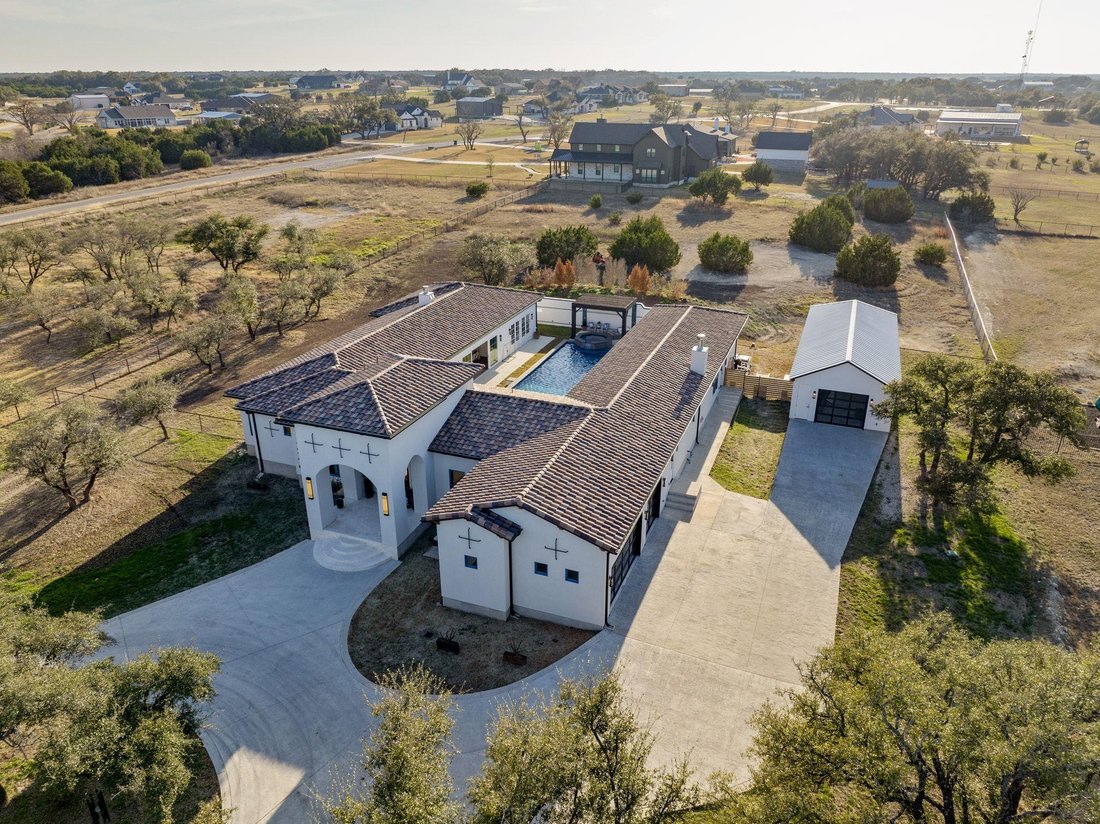 Maison à Liberty Hill, Texas, États-Unis 5 - 18846281