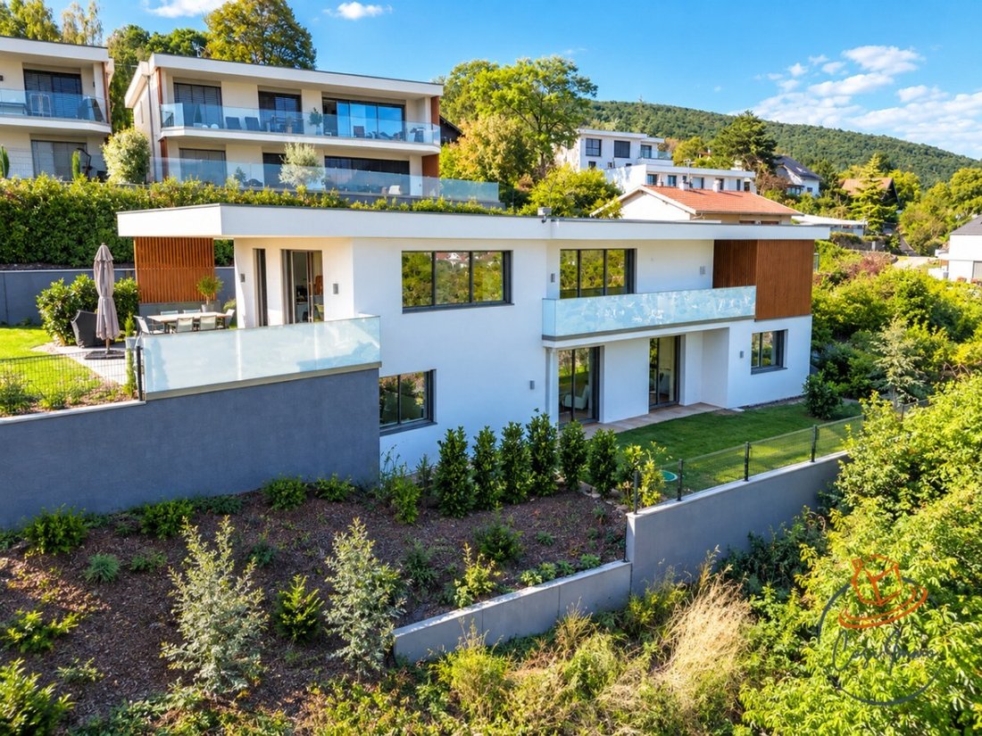 Maison à Grilly, Auvergne-Rhône-Alpes, France 1 - 17813156