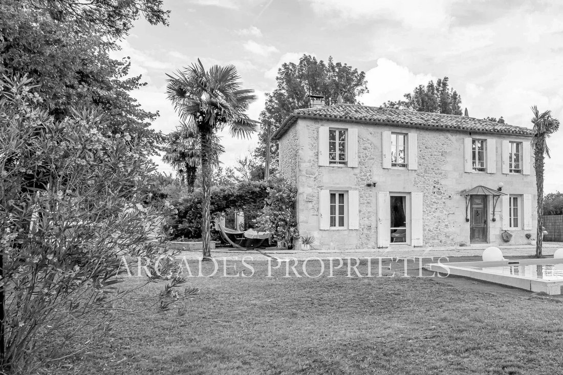 Maison à Fargues-Saint-Hilaire, Nouvelle-Aquitaine, France 1 - 18341197