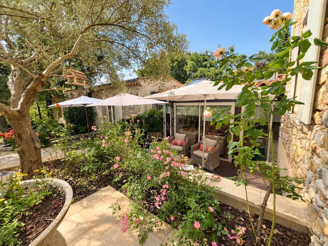 Villa in Montjoux, Auvergne-Rhône-Alpes, France 2 - 18068950