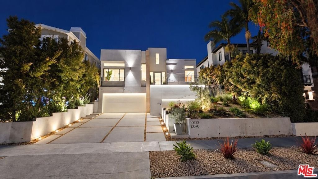 House in Los Angeles, California, United States 1 - 18852839