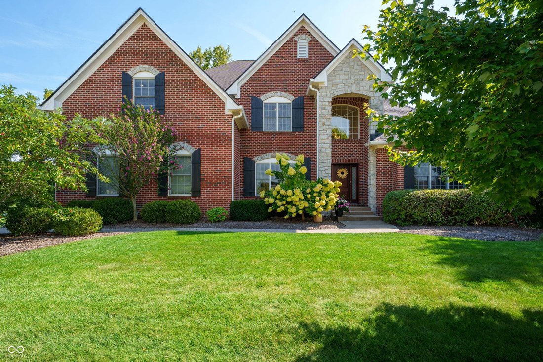 House in Westfield, Indiana, United States 1 - 18842415