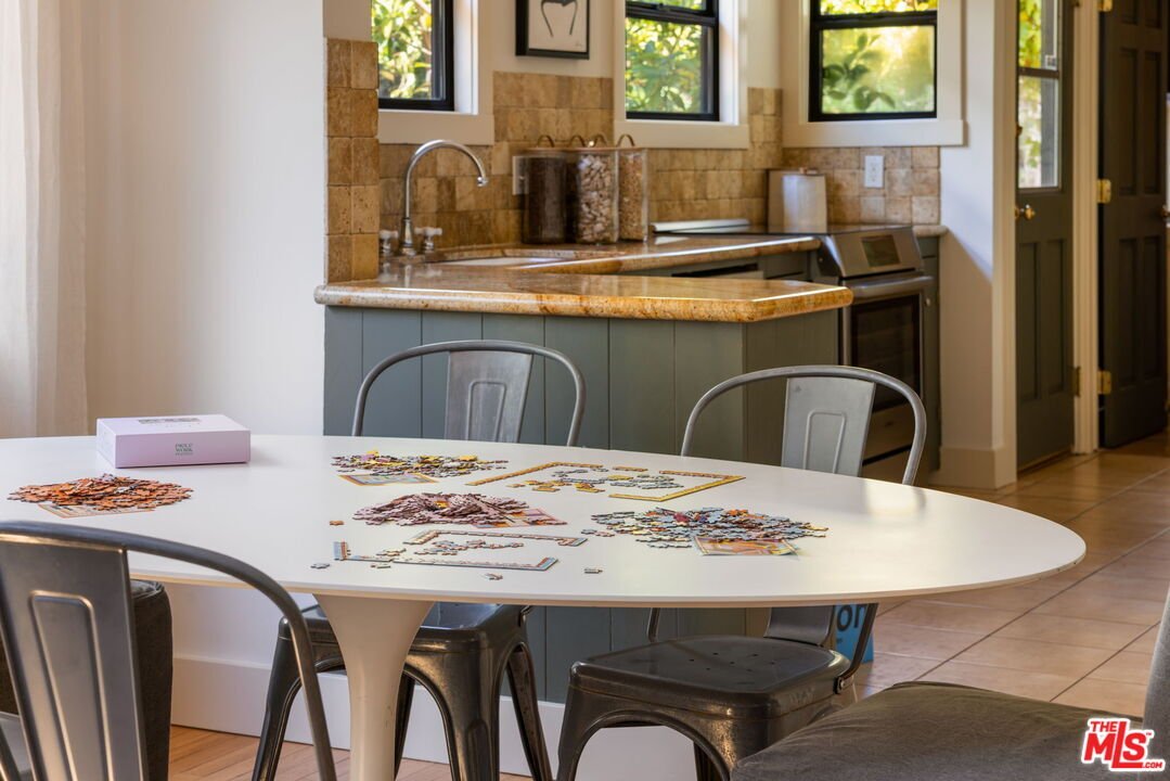 House in West Hollywood, California, United States 4 - 18847600