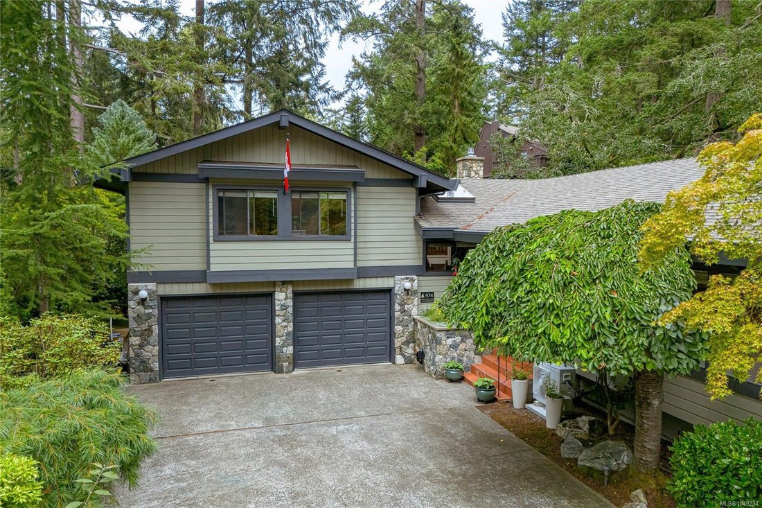 Casa en Saanich, Columbia Británica, Canadá 3 - 18848956