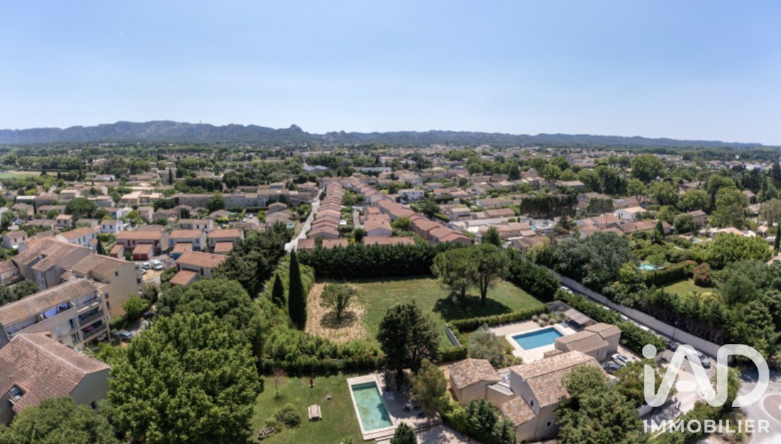 Terreno en Saint-Remy-de-Provence, Provenza-Alpes-Costa Azul, Francia 2 - 18852071