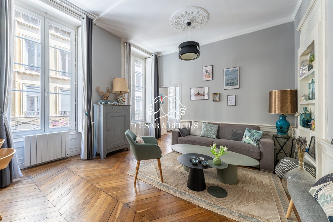 Wohnung in Perralière, Lyon, Auvergne-Rhone-Alpen 1 - 18849115