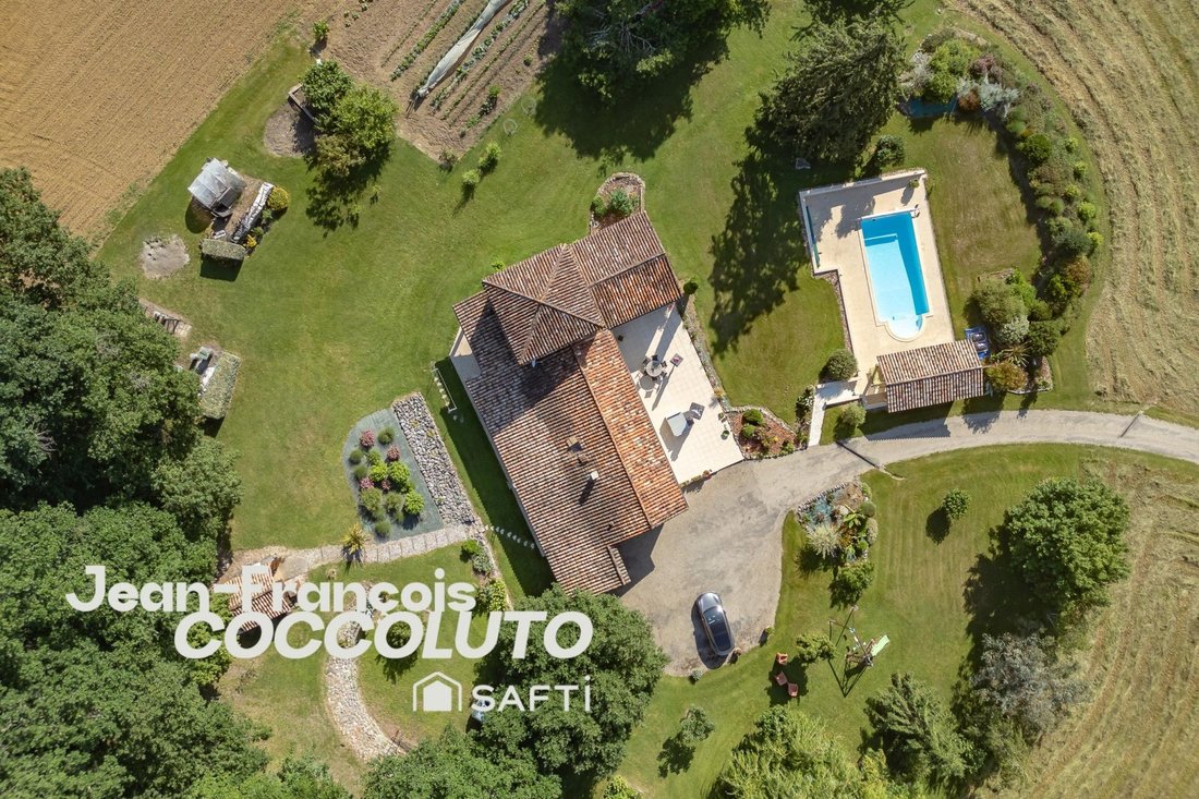 House in Pujols, Nouvelle-Aquitaine, France 2 - 18850991