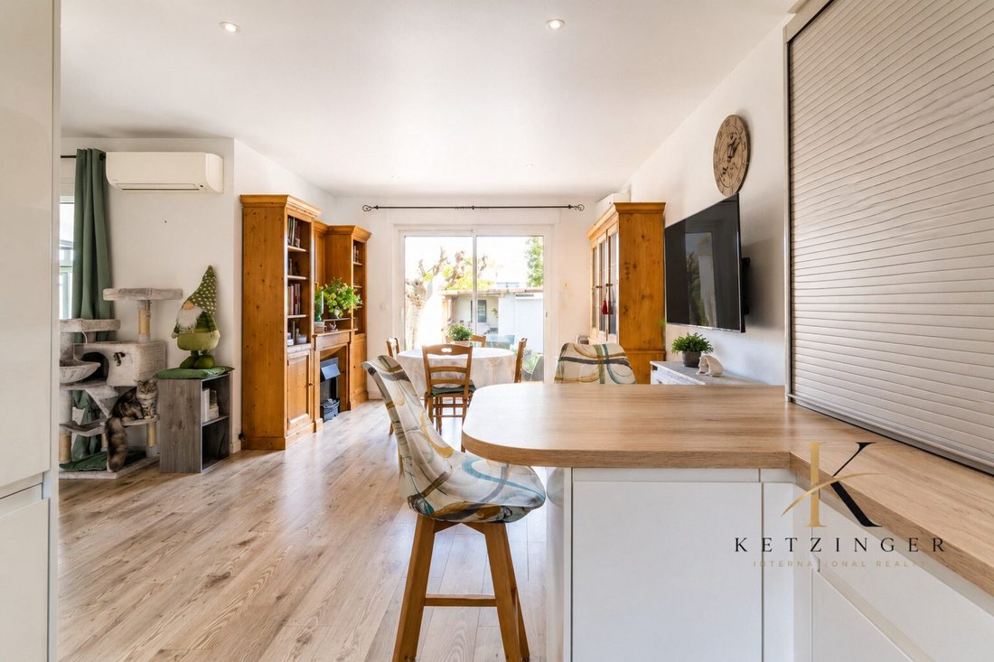 House in Centre Ville, Mauguio, France 5 - 16628879