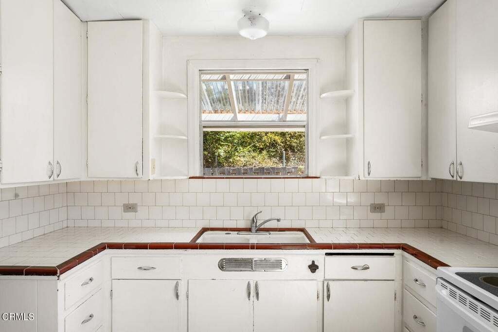 House in Mendocino, California, United States 3 - 18850114