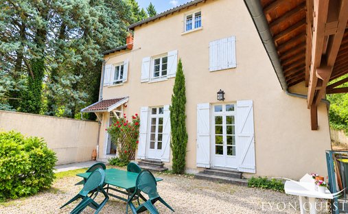 House in Charbonnieres-les-Bains, Auvergne-Rhône-Alpes, France 1