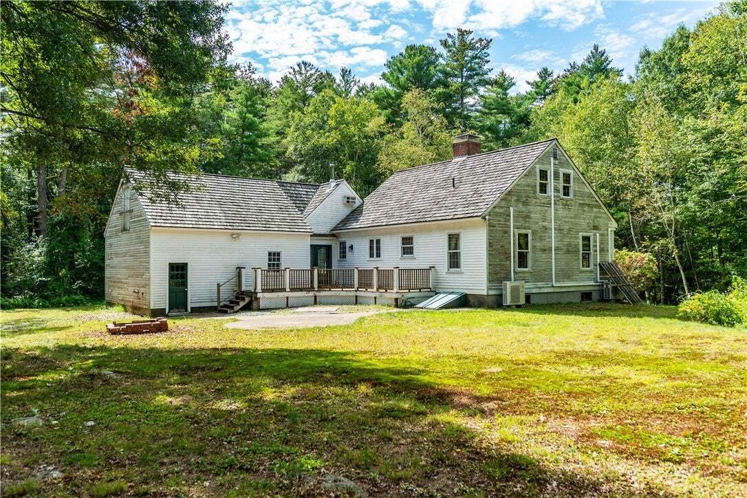 House in Burrillville, Rhode Island, United States 3 - 18852655