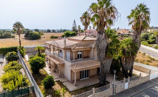House in Porches, Algarve, Portugal 1