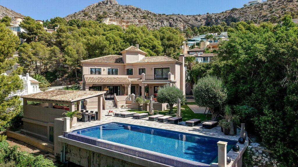 Villa in Zona de Mascarat, Valencian Community, Spain 1 - 18847455