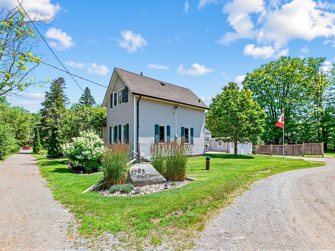 House in Pickering, Ontario, Canada 1 - 18498133