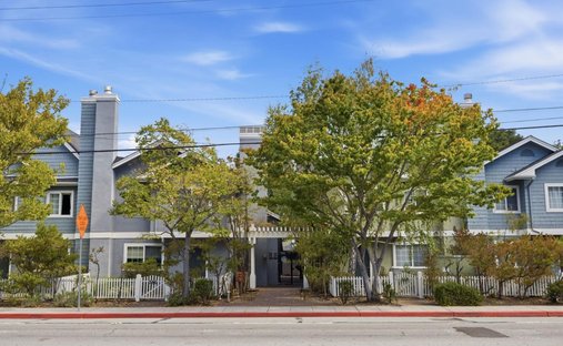 Maison de ville à San Mateo, Californie, États-Unis 1
