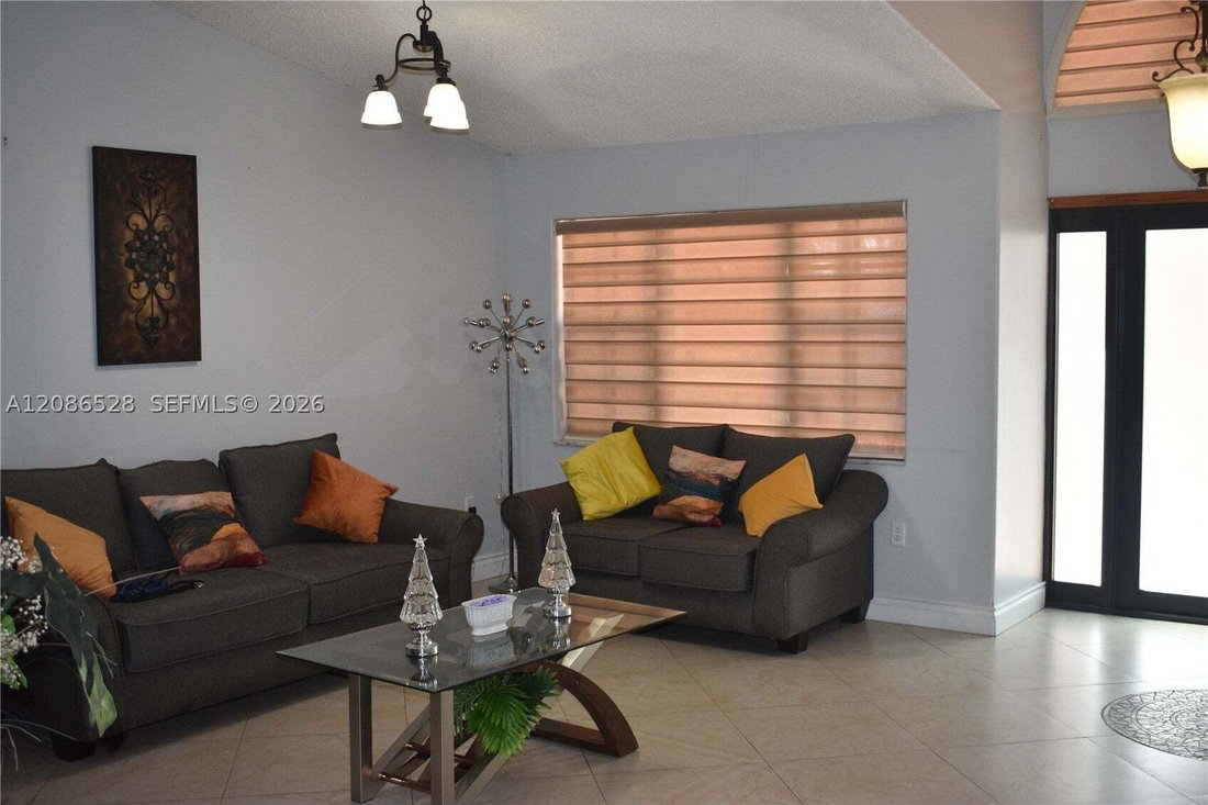 House in Miami Lakes, Florida, United States 5 - 18851422