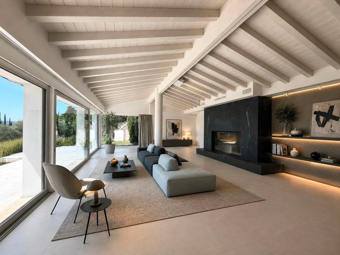 Villa in Gardone Riviera, Lombardy, Italy 3 - 14350033
