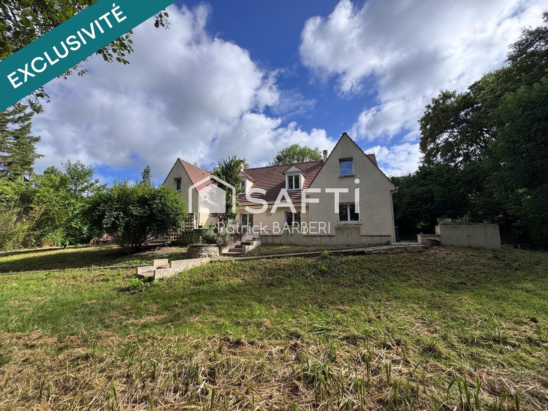 House in Vaux-sur-Seine, Ile-de-France, France 1 - 18157587