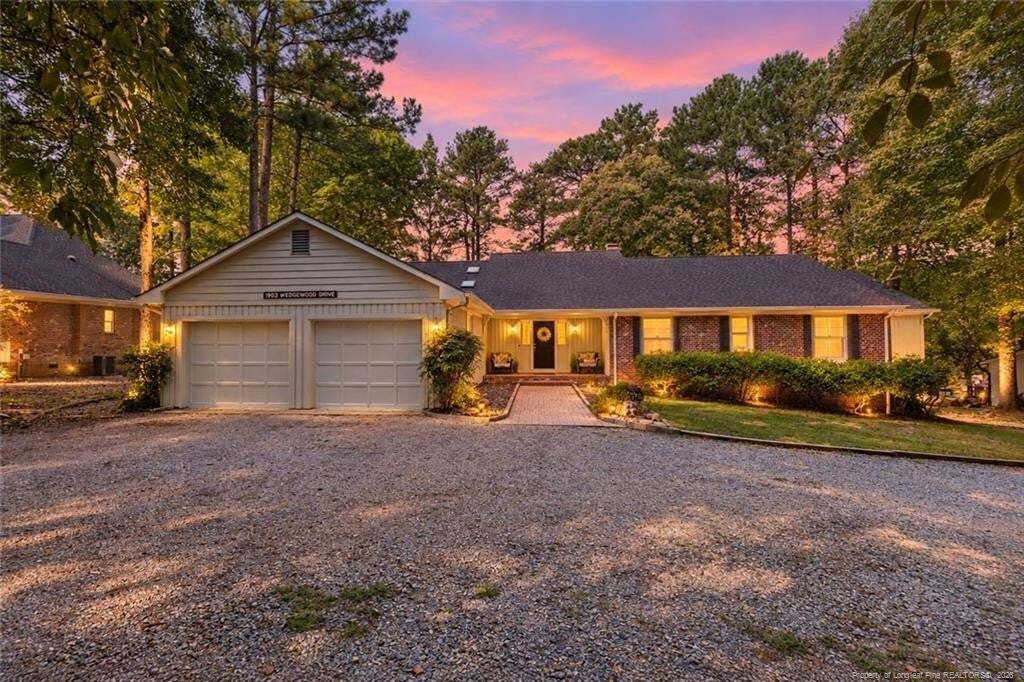 House in Sanford, North Carolina, United States 1 - 18842075