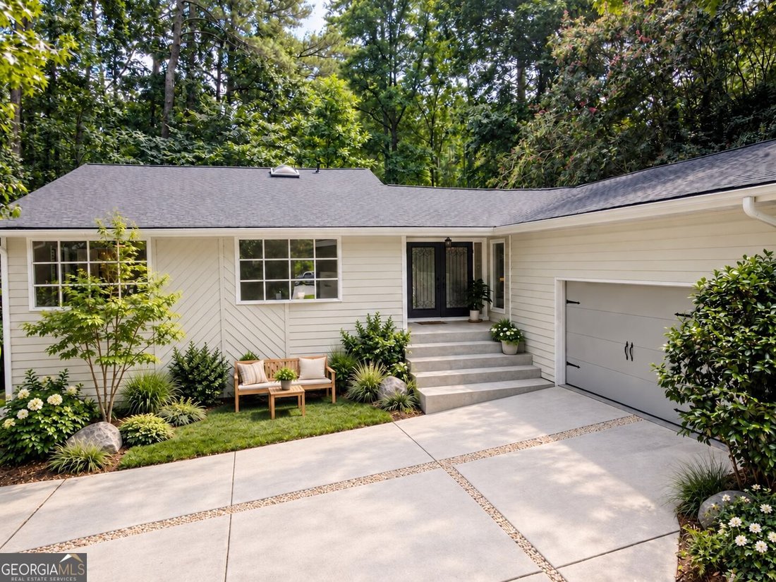 Casa a Peachtree Corners, Georgia, Stati Uniti 2 - 18663805
