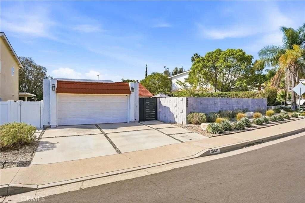 House in Mission Viejo, California, United States 5 - 18847215