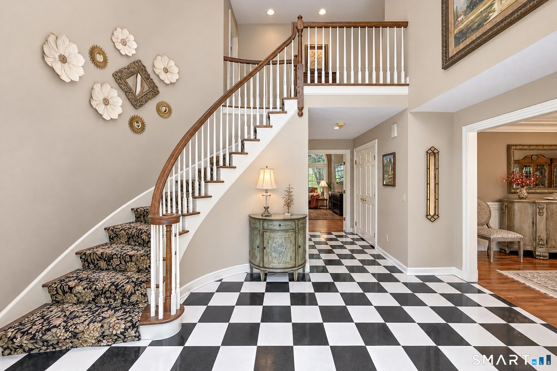 Casa a Newtown, Connecticut, Stati Uniti 4 - 18857609