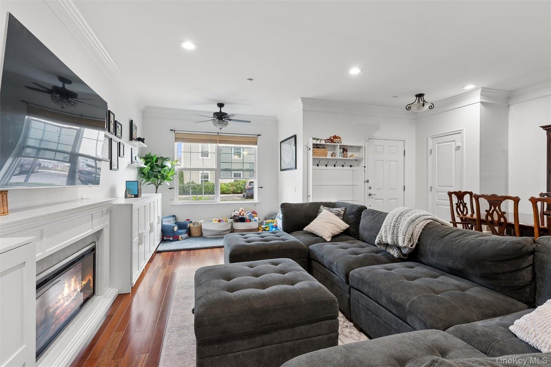 Condo in Oceanside, New York, United States 2 - 18834551