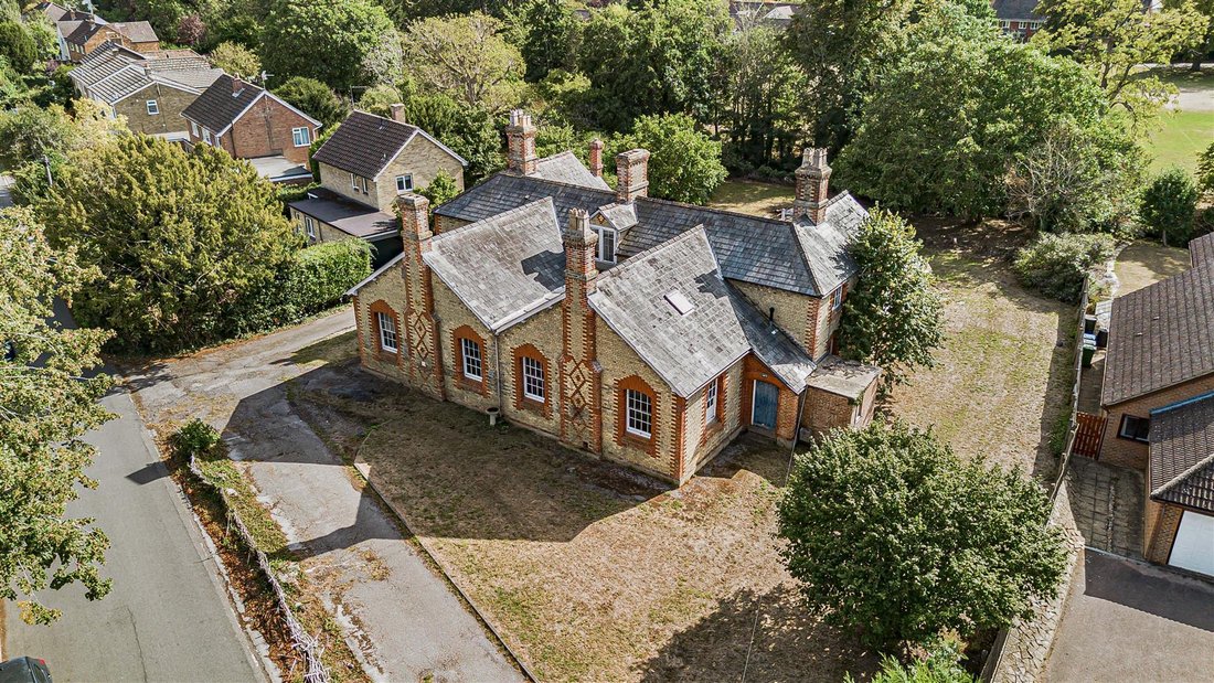 House in Linton, England 1 - 18851481