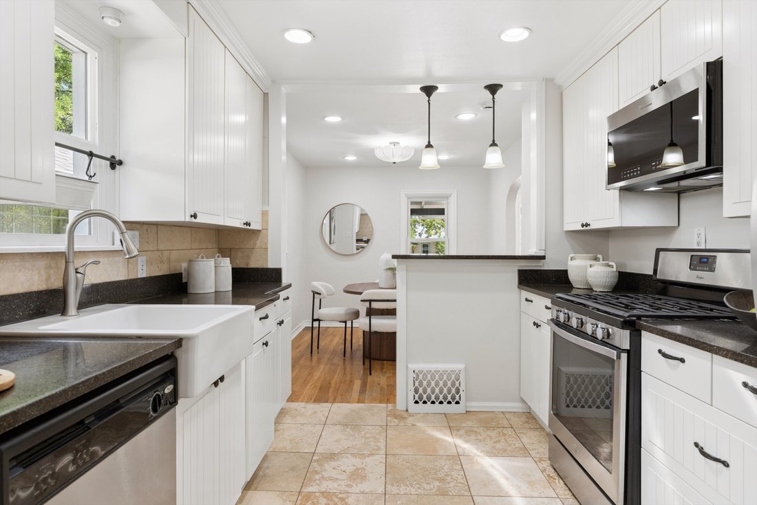 House in Denver, Colorado, United States 4 - 18843503