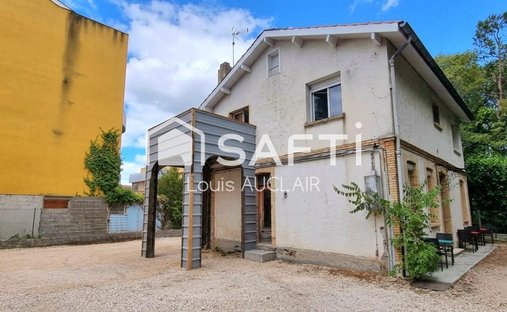House in Capitole, Toulouse, France 1