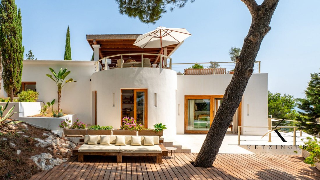 Villa in Sant Joan de Labritja, Balearic Islands, Spain 1 - 17244877