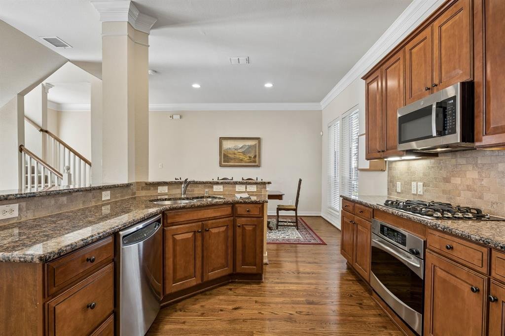 Townhouse in Dallas, Texas, United States 2 - 18846869
