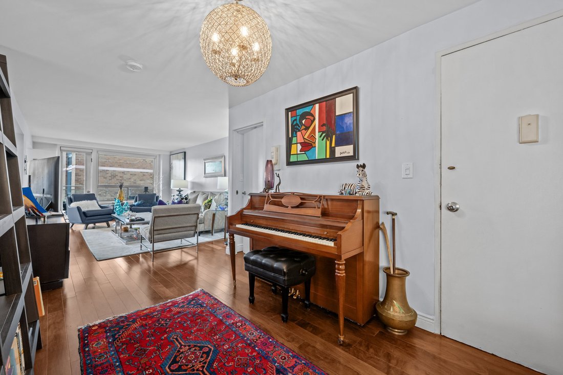 Co Op in New York, New York, United States 4 - 18847580