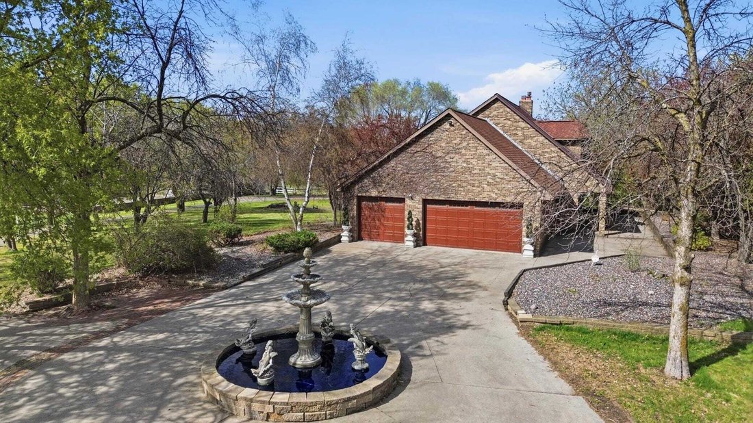 House in Osseo, Minnesota, United States 1 - 18564344