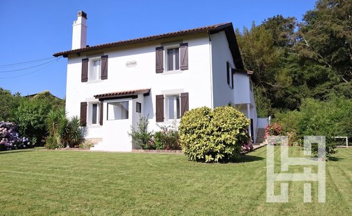 Villa in Anglet, Nouvelle-Aquitaine, France 1