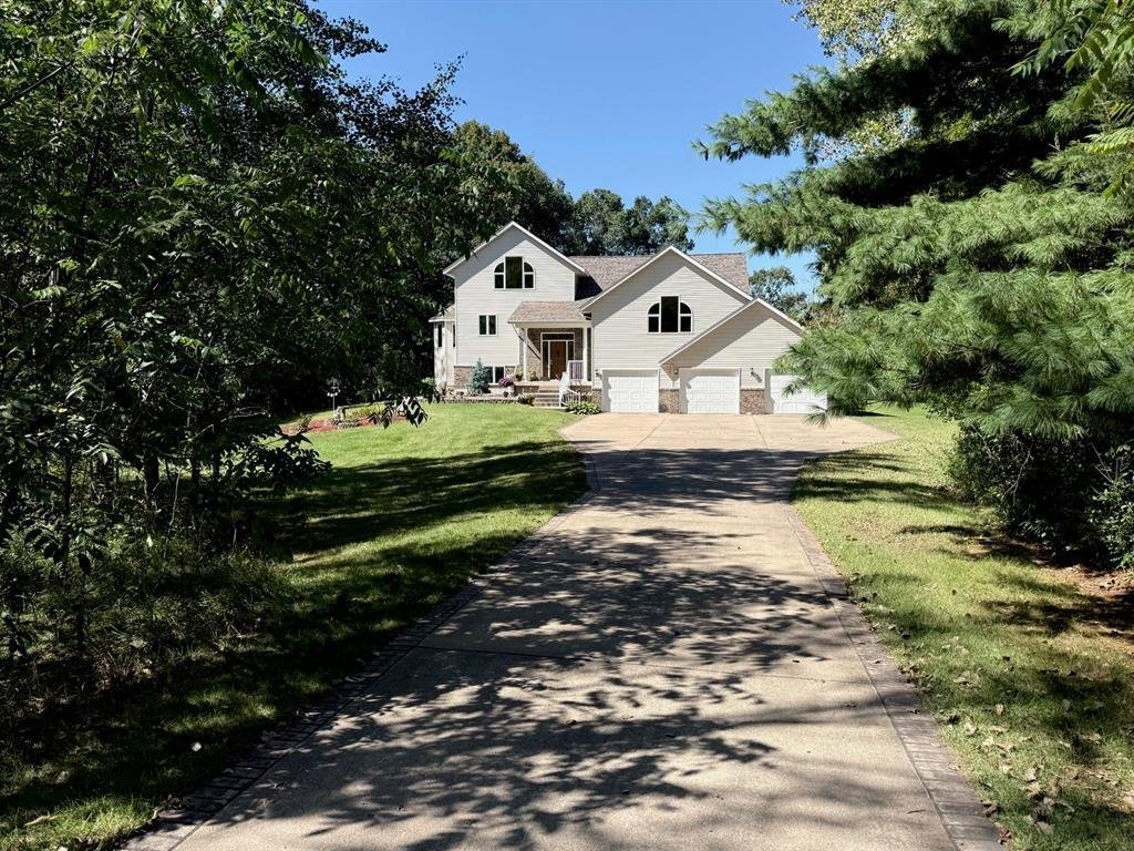 Casa a Chippewa Falls, Wisconsin, Stati Uniti 1 - 18845147