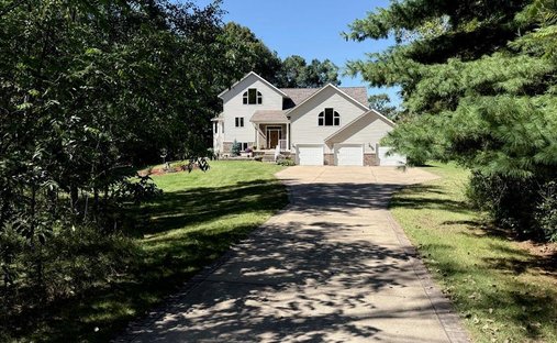 House in Chippewa Falls, Wisconsin, United States 1