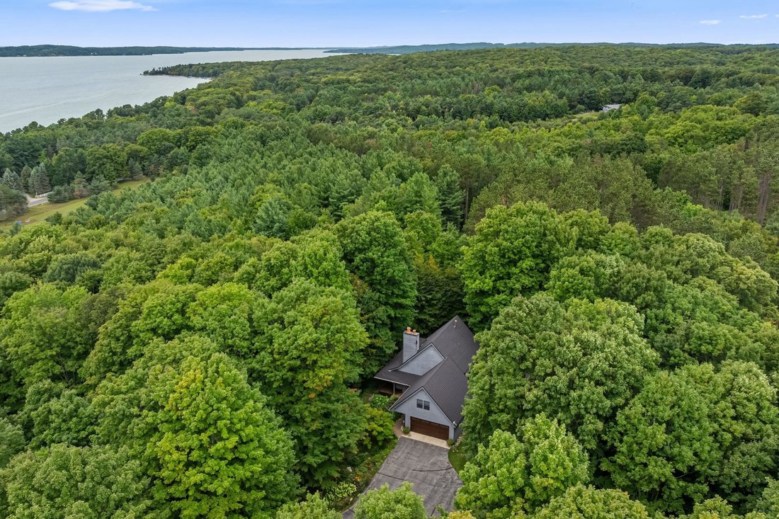 House in Central Lake, Michigan, United States 2 - 18842828