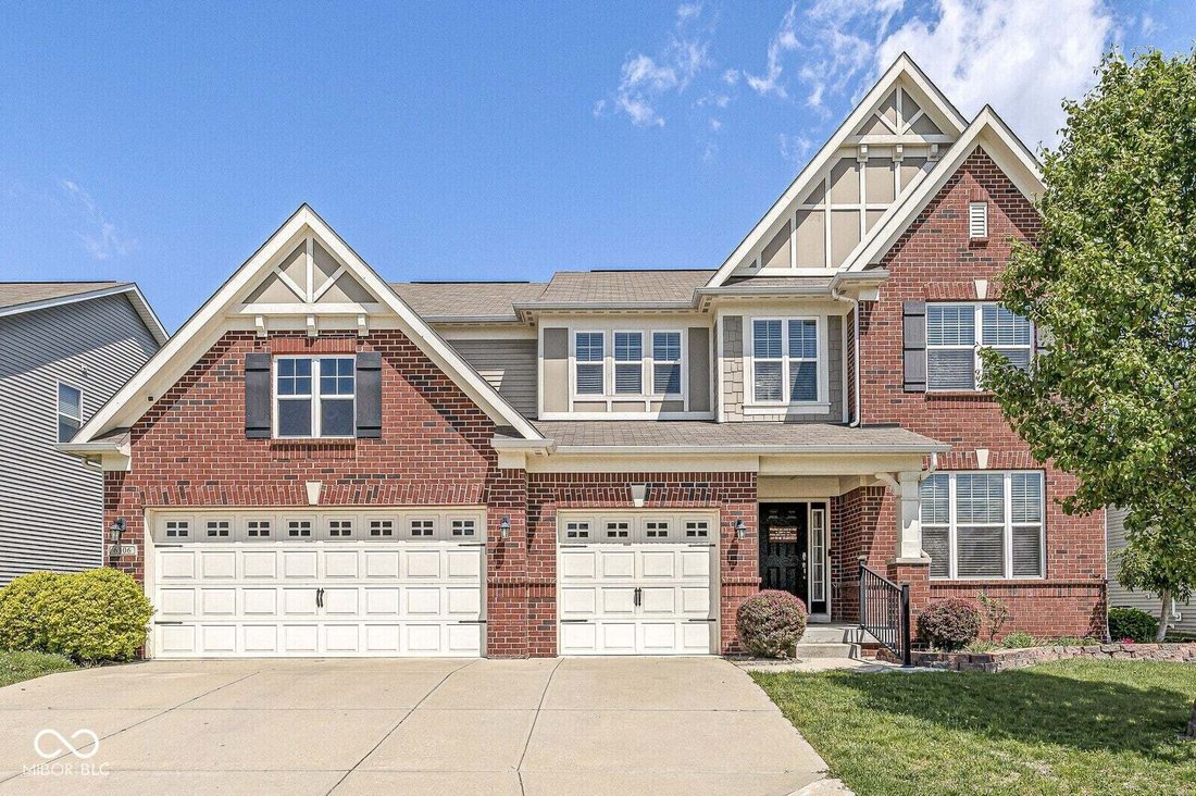 House in Zionsville, Indiana, United States 1 - 18845026