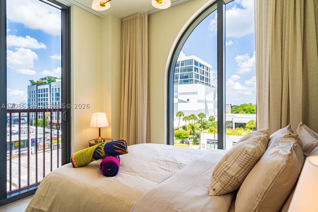 Condominio en Miami, Florida, Estados Unidos 2 - 18845983