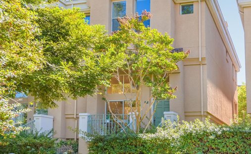 Maison de ville à Los Altos, Californie, États-Unis 1